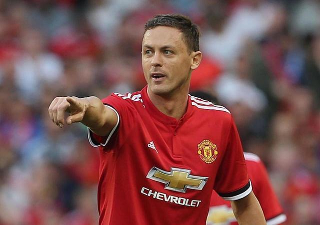 迈向新的高 迈向新的高